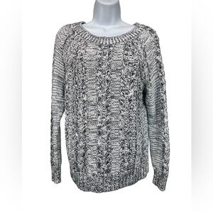 Gap sweater size large